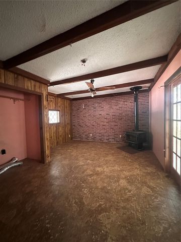 303 N Cryer, Winters, TX 79567