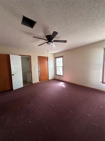 303 N Cryer, Winters, TX 79567