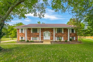 9512 Heathwood Drive, Ooltewah, TN 37363