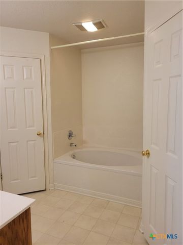 305 Grizzly Trail, Harker Heights, TX 76548