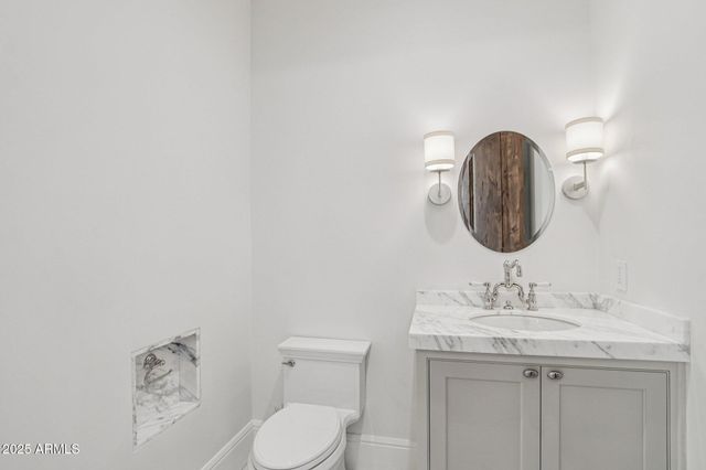 5830 N ECHO CANYON Lane, Phoenix, AZ 85018