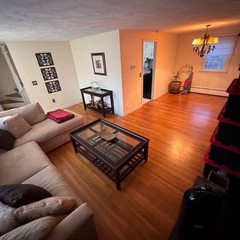 441 Foundry St, Easton, MA 02356