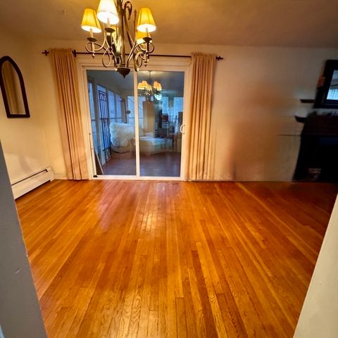 441 Foundry St, Easton, MA 02356