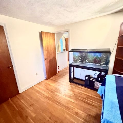 441 Foundry St, Easton, MA 02356