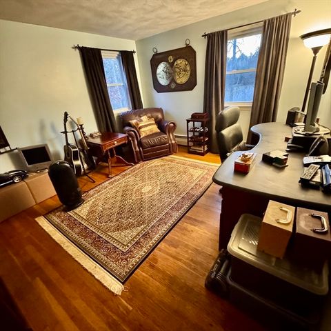 441 Foundry St, Easton, MA 02356