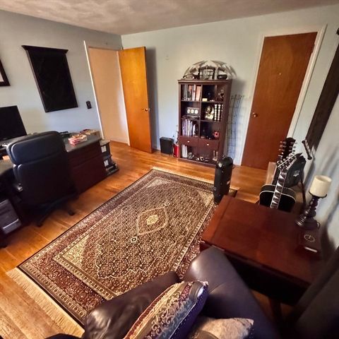 441 Foundry St, Easton, MA 02356