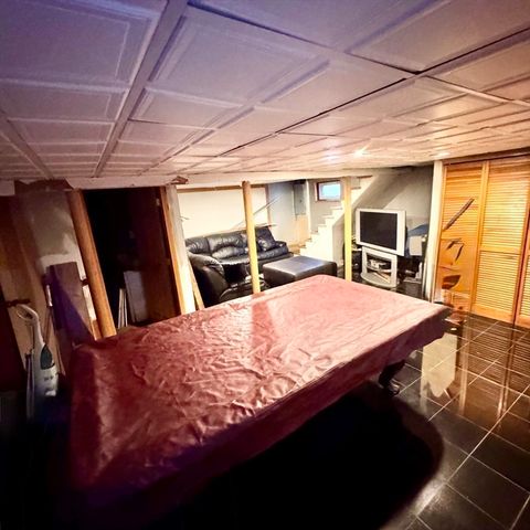 441 Foundry St, Easton, MA 02356