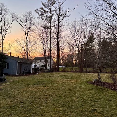 441 Foundry St, Easton, MA 02356