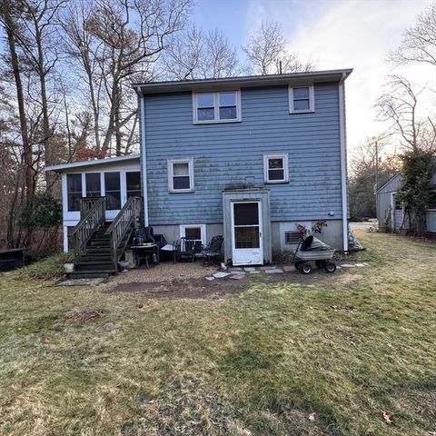 441 Foundry St, Easton, MA 02356