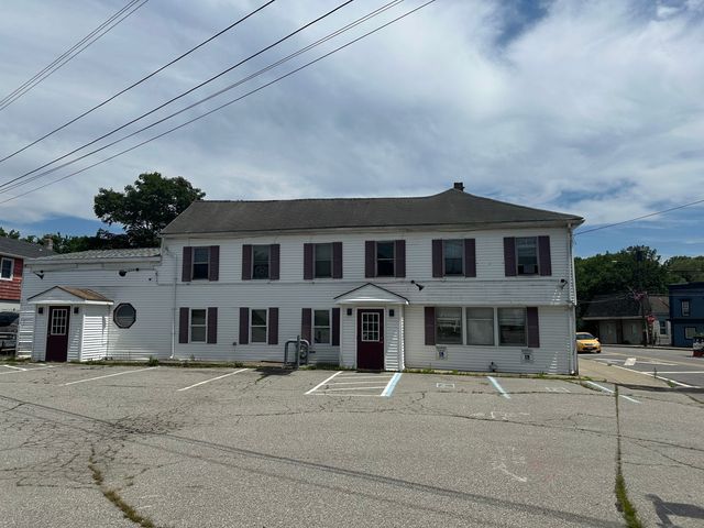 4 Putnam Road, Plainfield, CT 06332