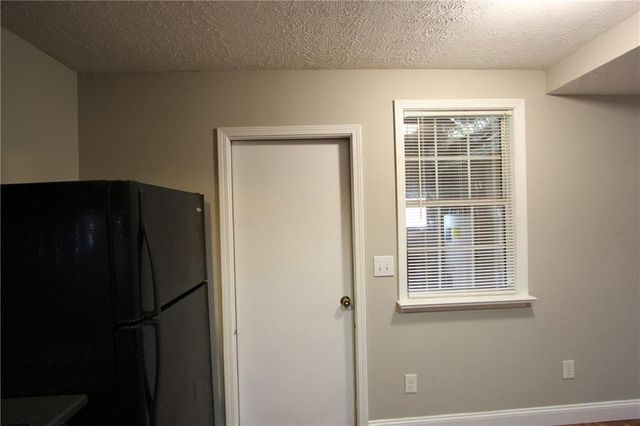 818 Springlake Road, Lawrenceville, GA 30045