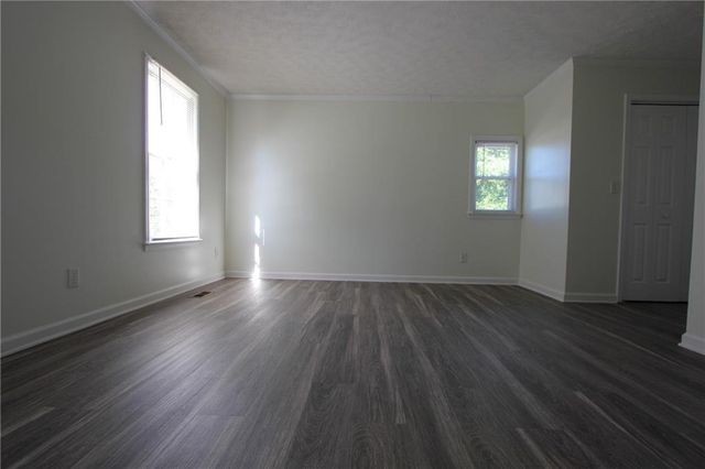 818 Springlake Road, Lawrenceville, GA 30045
