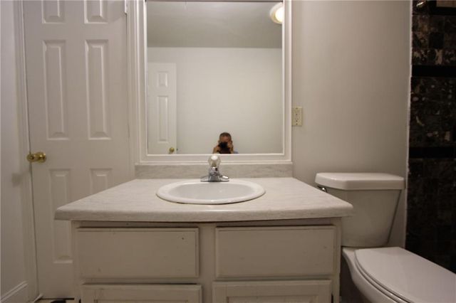 818 Springlake Road, Lawrenceville, GA 30045