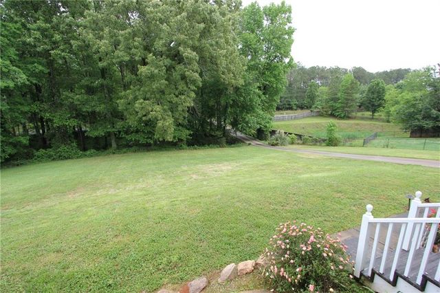 818 Springlake Road, Lawrenceville, GA 30045