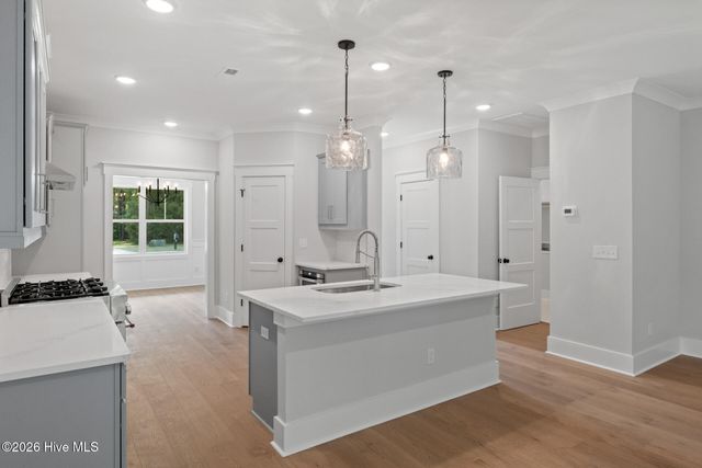 222 Iris Way, Hampstead, NC 28443