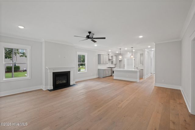 222 Iris Way, Hampstead, NC 28443