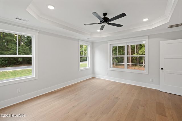 222 Iris Way, Hampstead, NC 28443