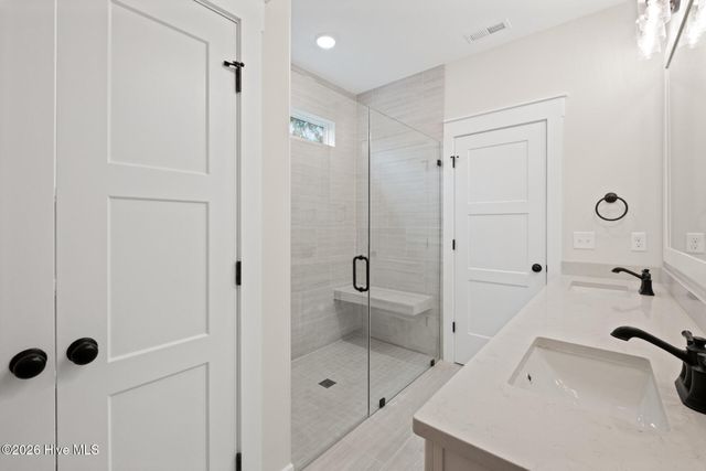 222 Iris Way, Hampstead, NC 28443