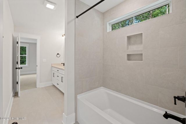 222 Iris Way, Hampstead, NC 28443