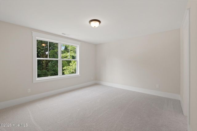222 Iris Way, Hampstead, NC 28443
