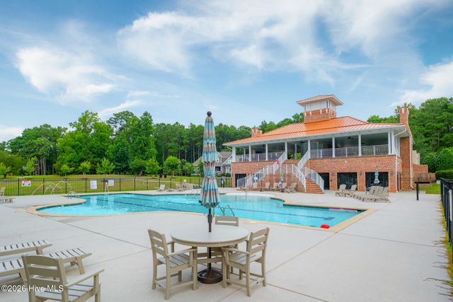 222 Iris Way, Hampstead, NC 28443