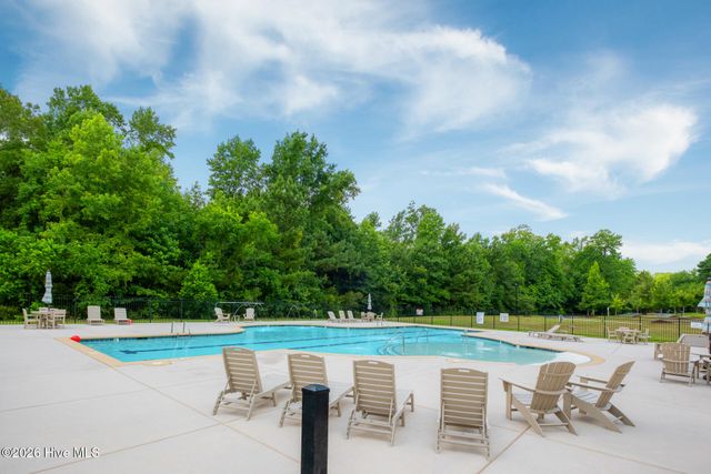222 Iris Way, Hampstead, NC 28443