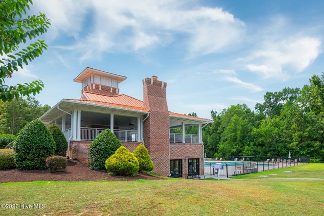 222 Iris Way, Hampstead, NC 28443