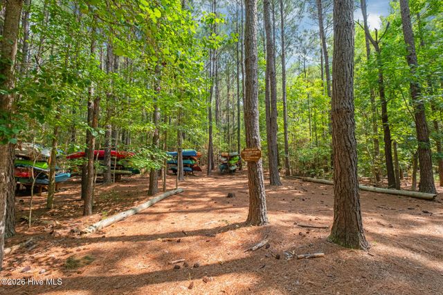 222 Iris Way, Hampstead, NC 28443