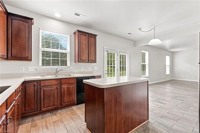 2639 Hidden Pond Cove, High Point, NC 27265