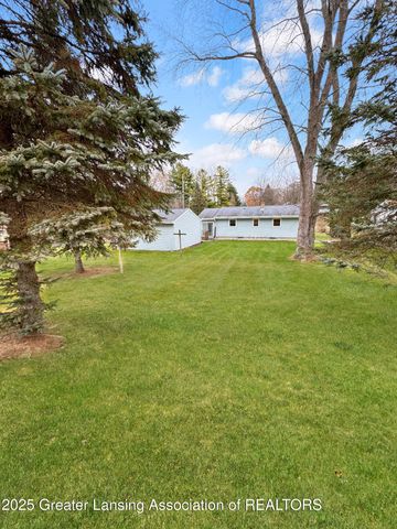 15860 Elmira Street, Lansing, MI 48906