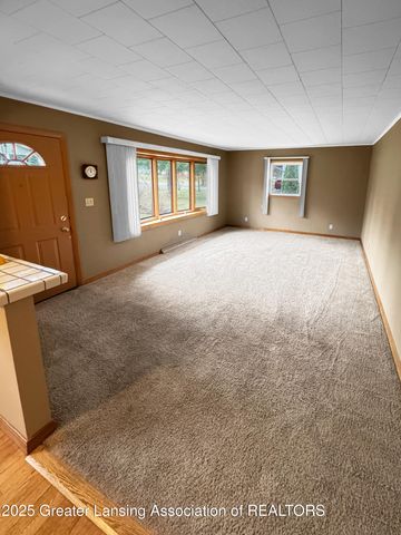 15860 Elmira Street, Lansing, MI 48906