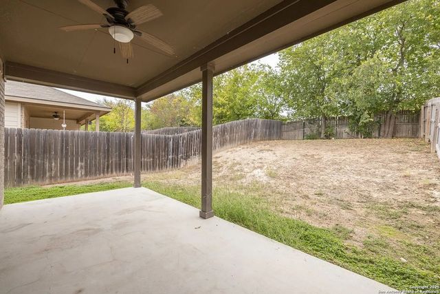 1042 Carolyn, New Braunfels, TX 78130