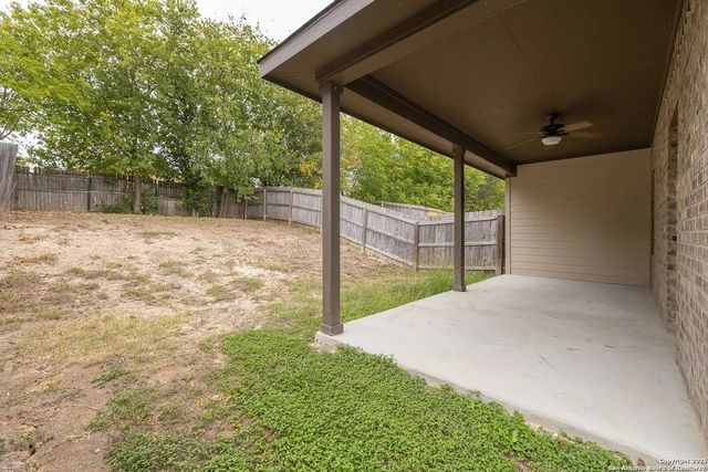 1042 Carolyn, New Braunfels, TX 78130