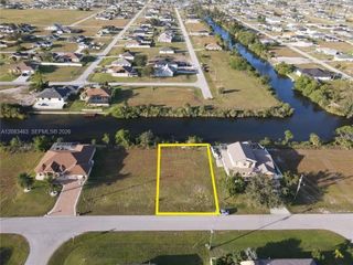 223 NW 19th Terrace, Cape Coral, FL 33993