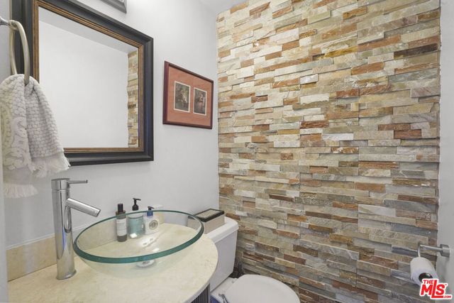 1850 San Jacinto Street, Los Angeles, CA 90026