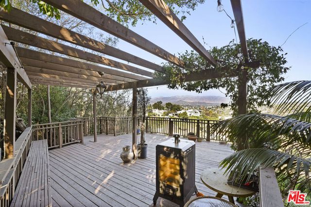 1850 San Jacinto Street, Los Angeles, CA 90026