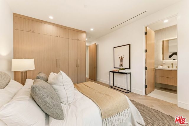4630 Saloma Avenue, Sherman Oaks, CA 91403