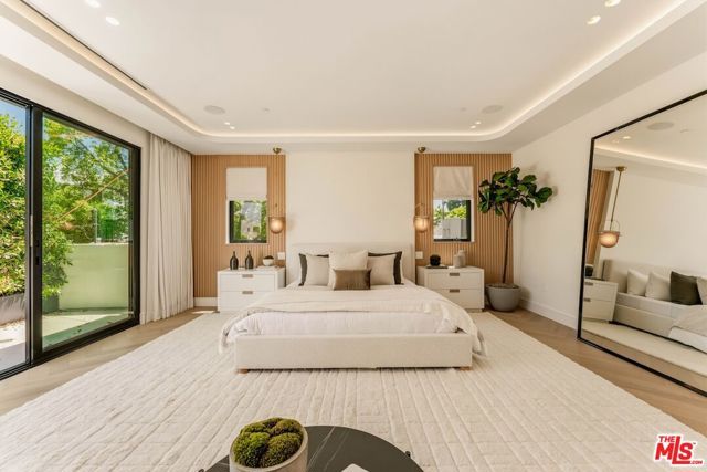 4630 Saloma Avenue, Sherman Oaks, CA 91403