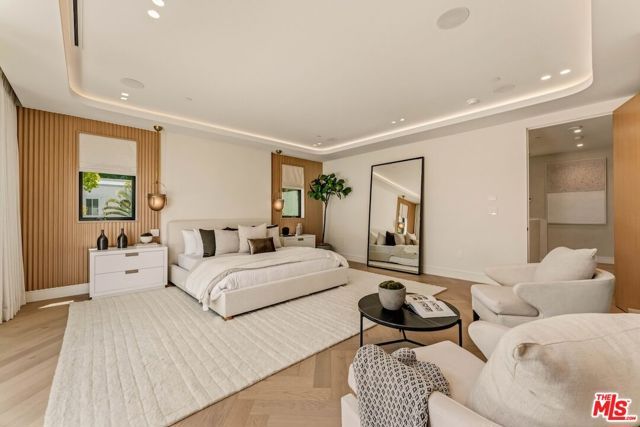4630 Saloma Avenue, Sherman Oaks, CA 91403