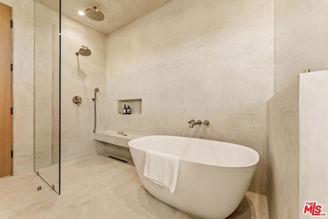 4630 Saloma Avenue, Sherman Oaks, CA 91403
