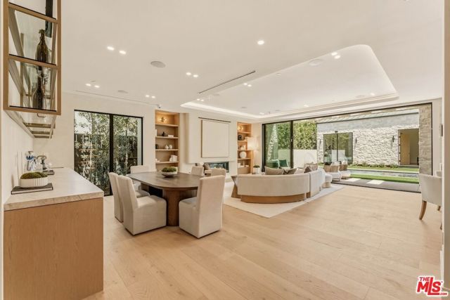 4630 Saloma Avenue, Sherman Oaks, CA 91403