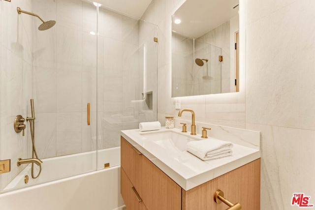 4630 Saloma Avenue, Sherman Oaks, CA 91403
