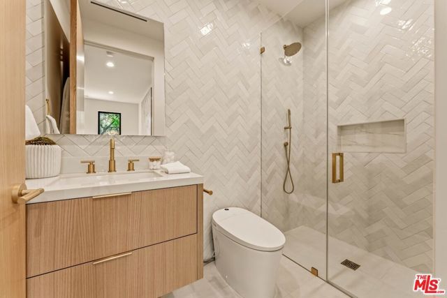 4630 Saloma Avenue, Sherman Oaks, CA 91403