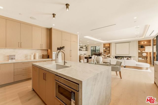 4630 Saloma Avenue, Sherman Oaks, CA 91403