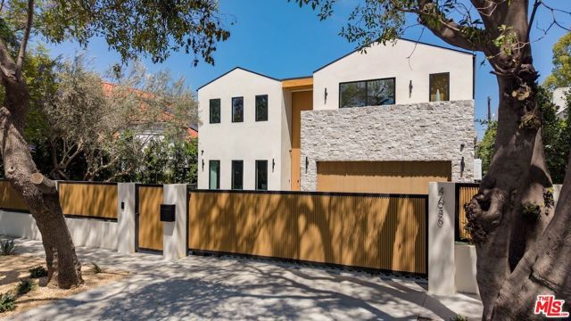 4630 Saloma Avenue, Sherman Oaks, CA 91403
