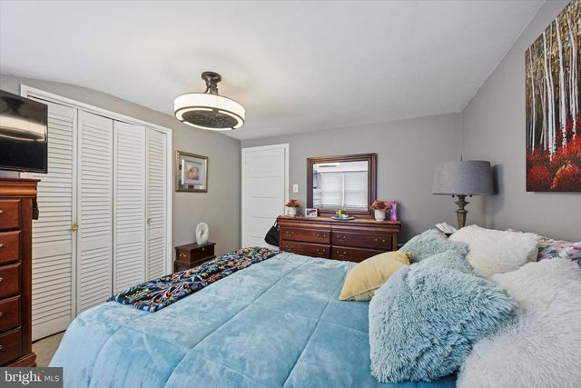 1201 COLSON RD, Woodlyn, PA 19094