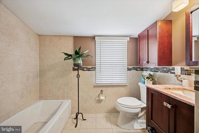 1201 COLSON RD, Woodlyn, PA 19094