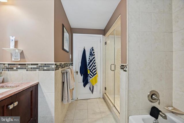 1201 COLSON RD, Woodlyn, PA 19094