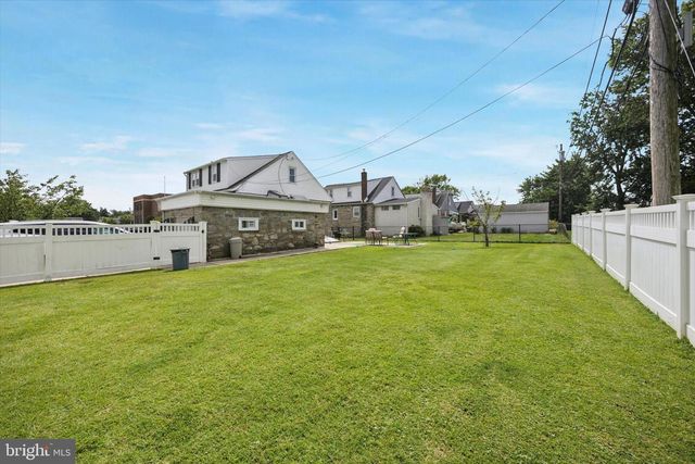 1201 COLSON RD, Woodlyn, PA 19094