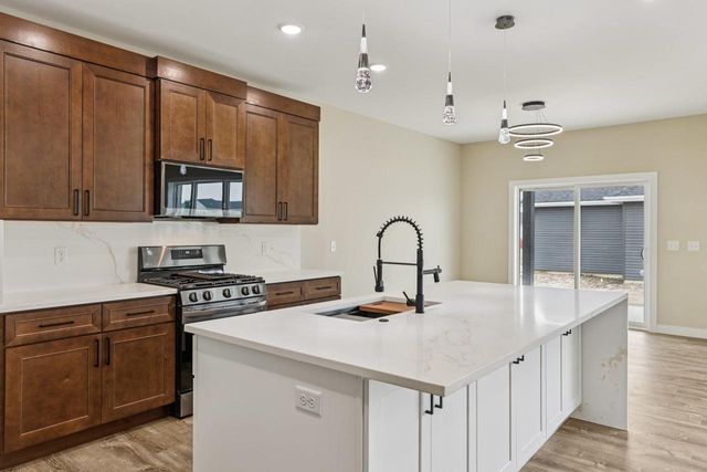 2020 Mulberry Street, Sauk City, WI 53583